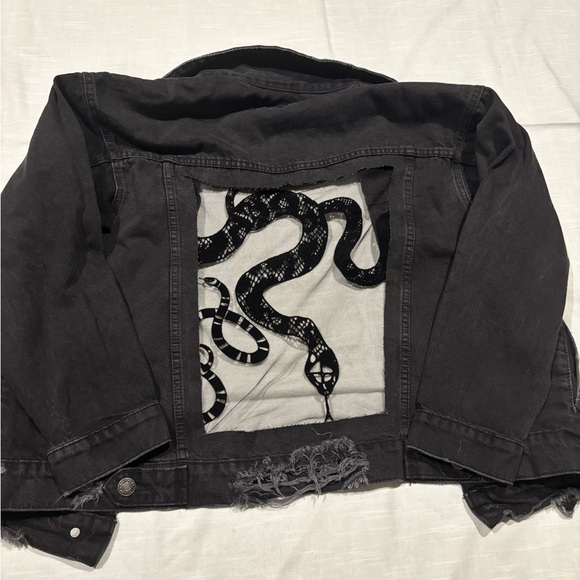 One a kind denim jacket - Picture 2 of 6